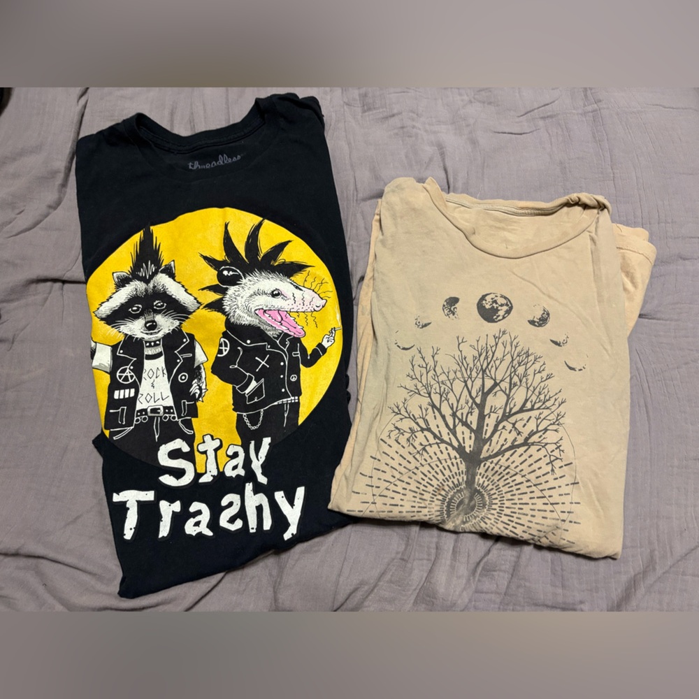 Spencer's Black and Tan Graphic Pajama Set